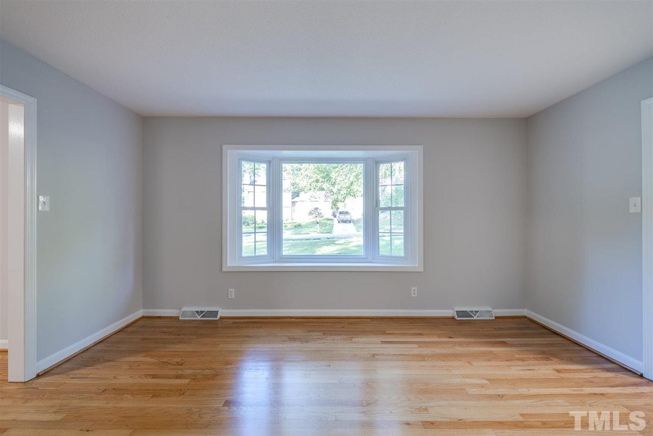 5309 Old Forge Circle Raleigh, NC 27609 - Photo 5 of 29