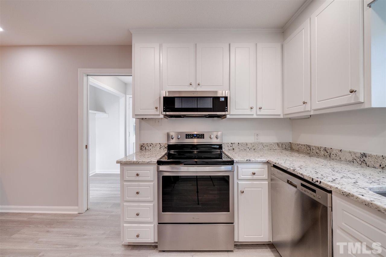 5309 Old Forge Circle Raleigh, NC 27609 - Photo 10 of 29