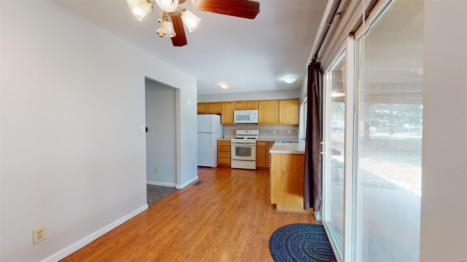 360 Towerwood Drive Ballwin, MO 63021 - Photo 12 of 44