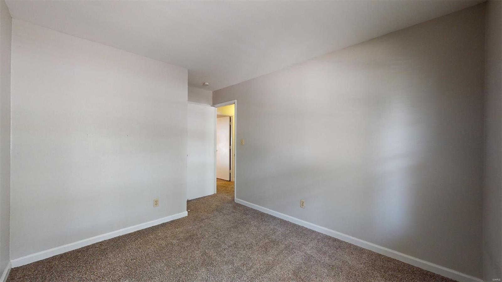 360 Towerwood Drive Ballwin, MO 63021 - Photo 21 of 44