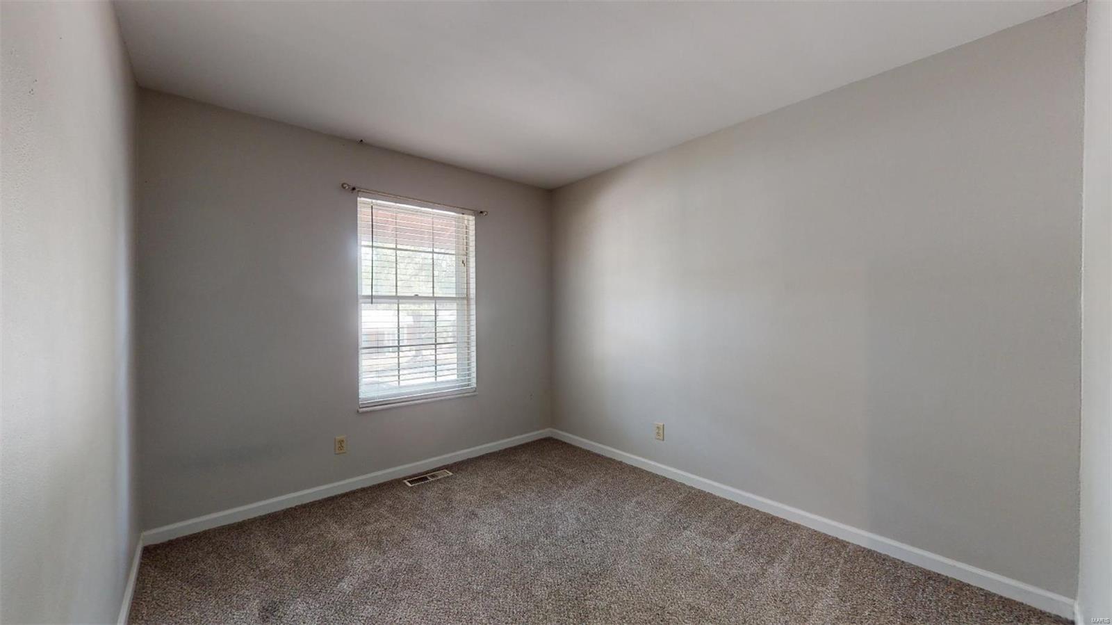 360 Towerwood Drive Ballwin, MO 63021 - Photo 23 of 44