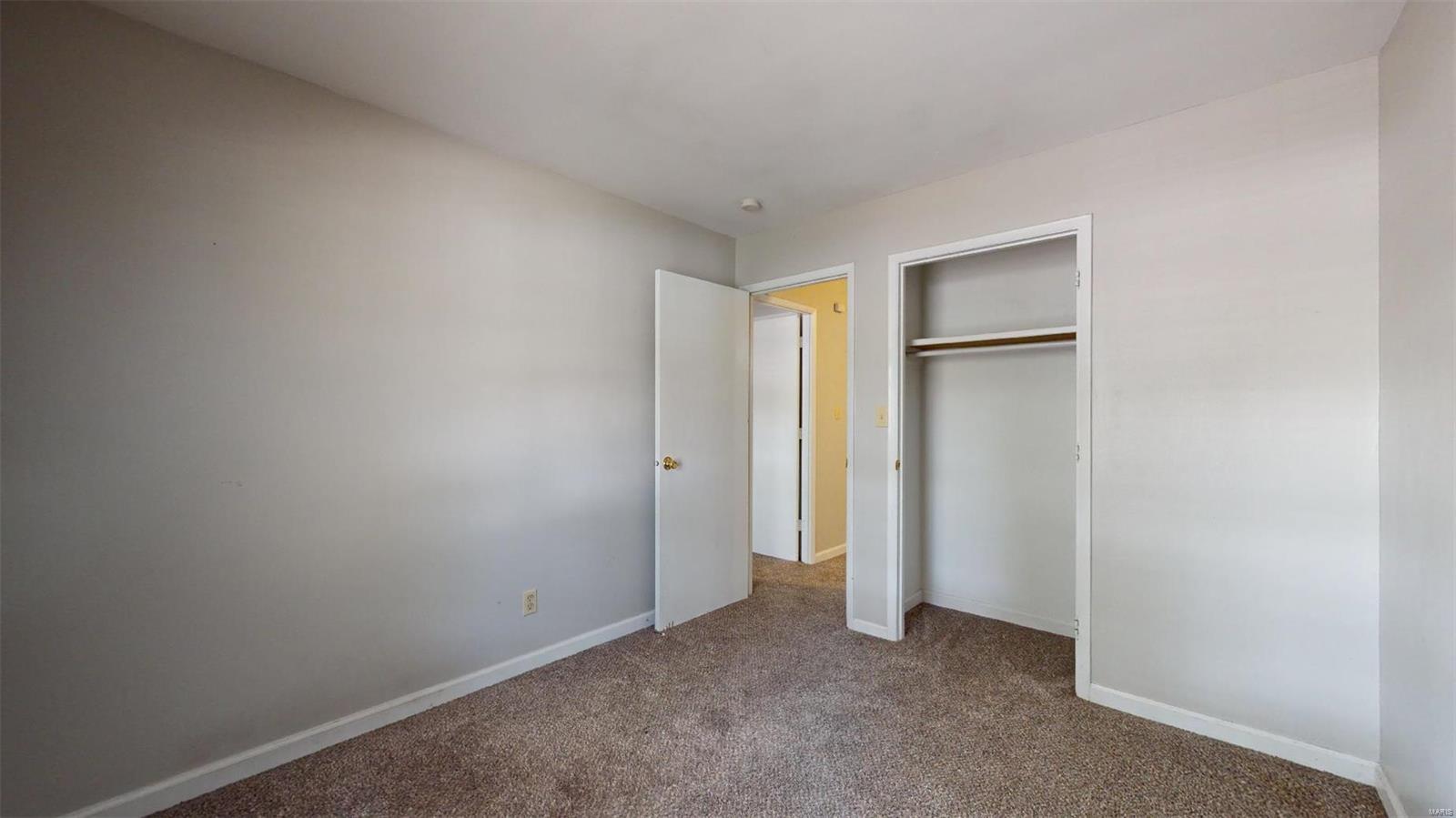 360 Towerwood Drive Ballwin, MO 63021 - Photo 25 of 44