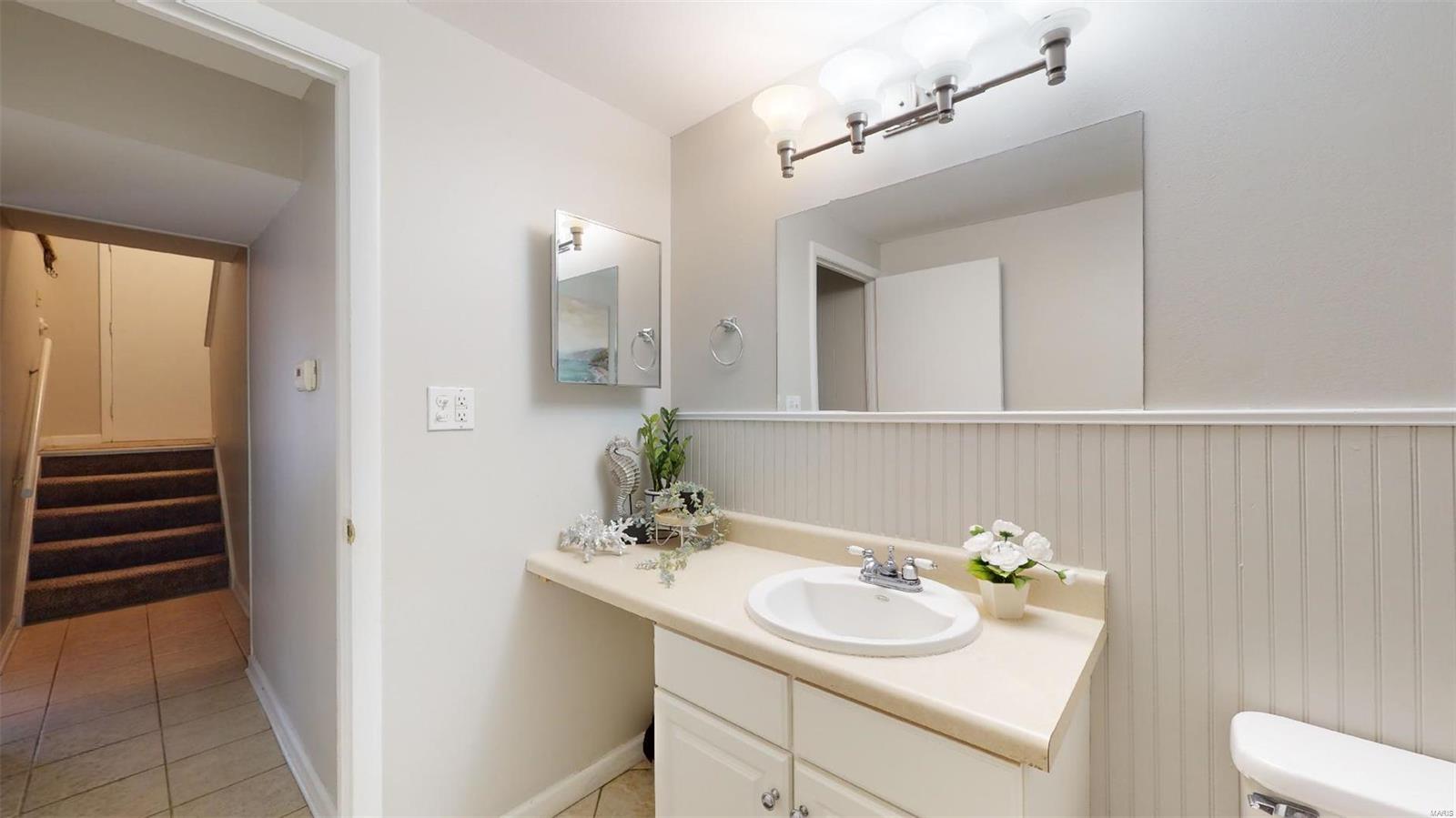 360 Towerwood Drive Ballwin, MO 63021 - Photo 32 of 44