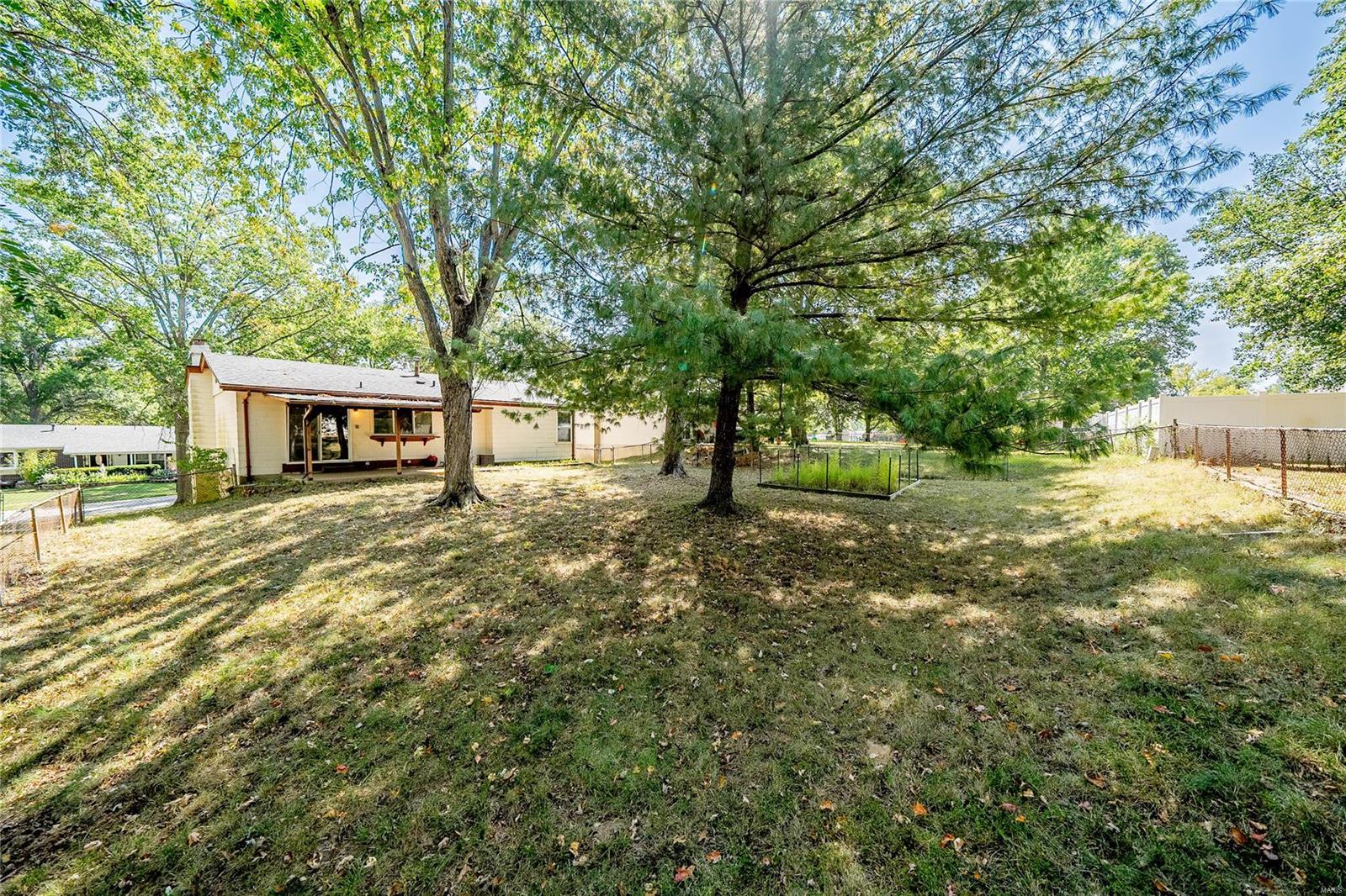 360 Towerwood Drive Ballwin, MO 63021 - Photo 41 of 44