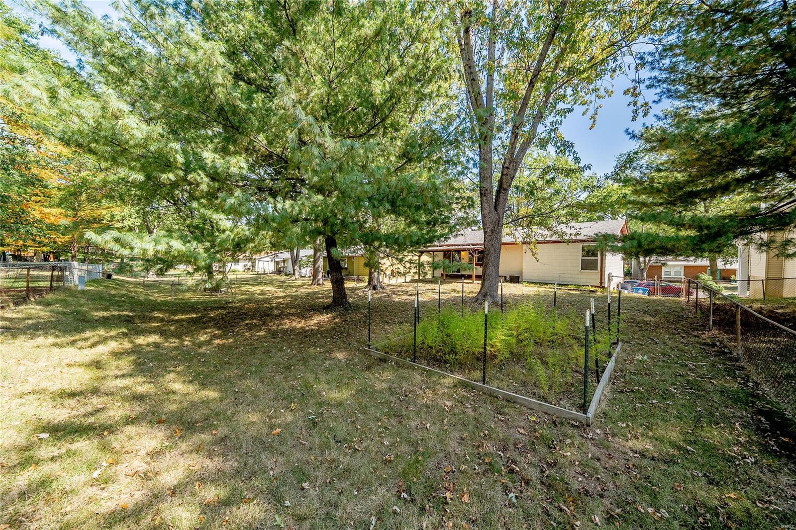 360 Towerwood Drive Ballwin, MO 63021 - Photo 42 of 44