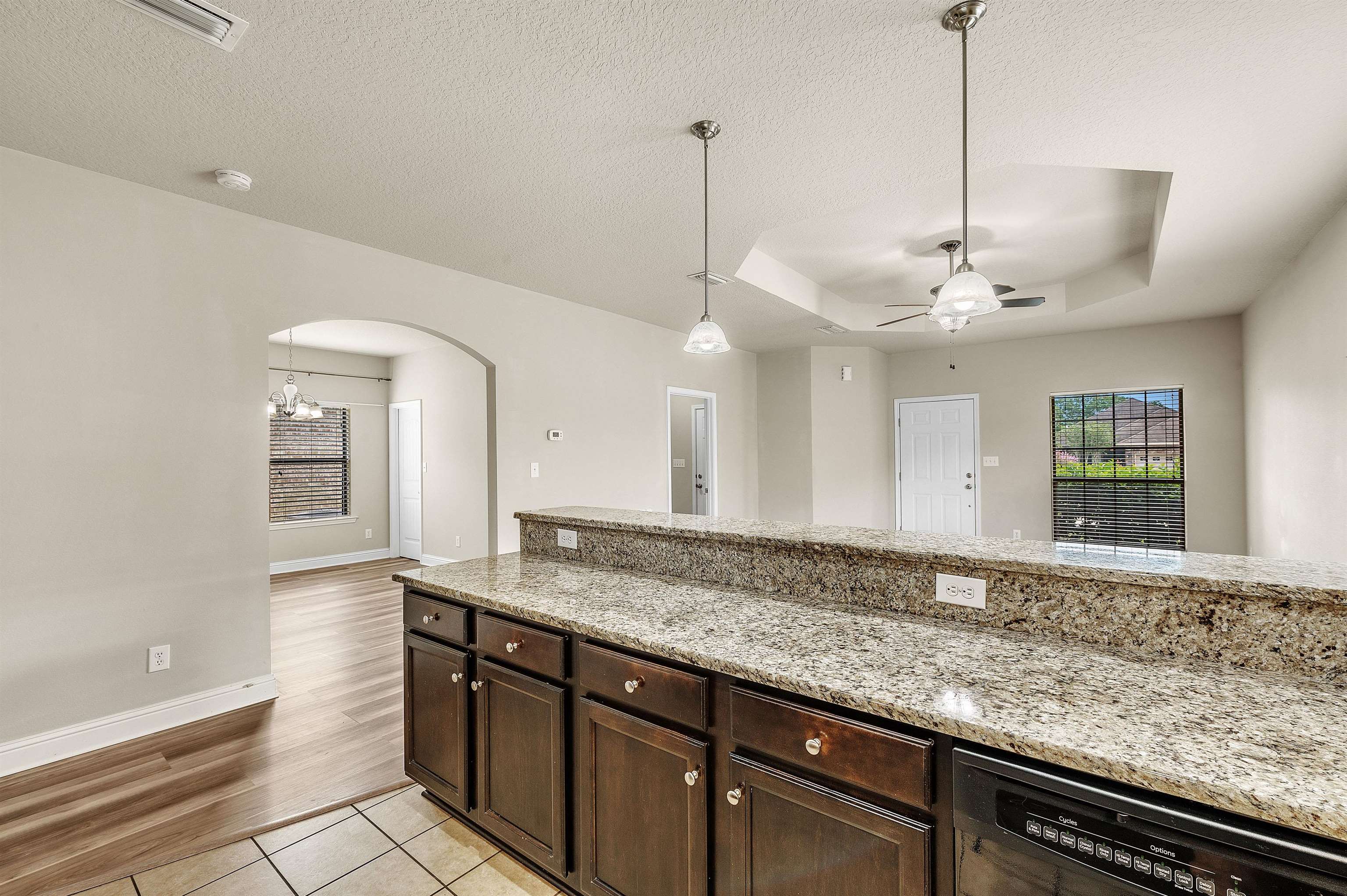 10421 Fionn Loop Daphne, AL 36526 - Photo 19 of 47 Kitchen