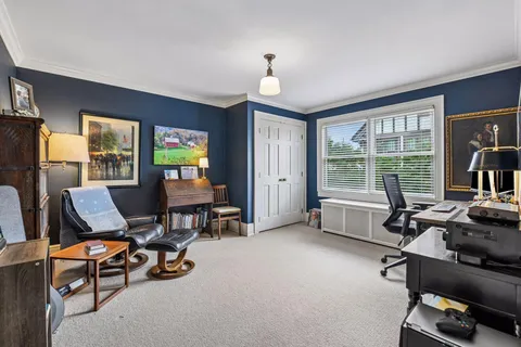 $2,200,000 | 2240 West Lake Of The Isles Parkway, Minneapolis, MN 55405