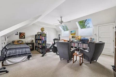 $2,200,000 | 2240 West Lake Of The Isles Parkway, Minneapolis, MN 55405