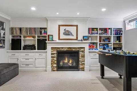 $2,200,000 | 2240 West Lake Of The Isles Parkway, Minneapolis, MN 55405
