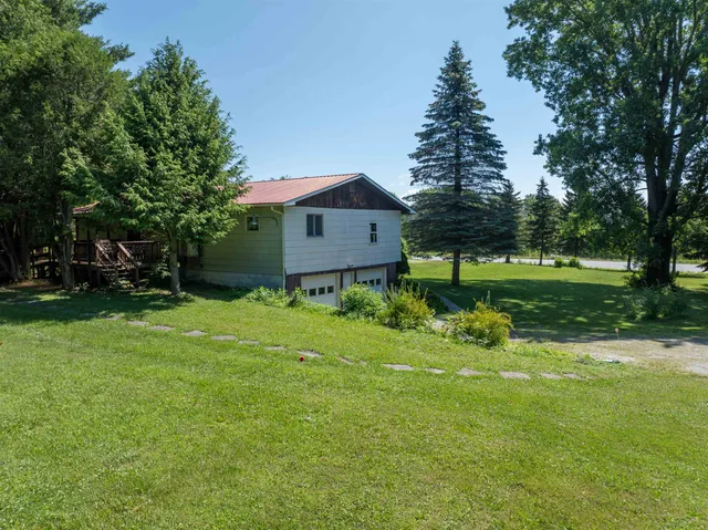 $320,000 | 2557 Highway 78, Alburgh, VT 05440