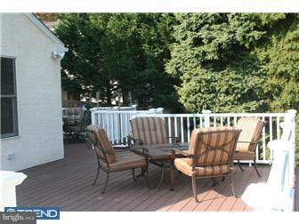3045 Edmonds Road Lafayette Hill, PA 19444 - Photo 5 of 12 Exterior Back