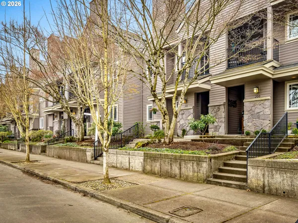 $429,000 | 210 Northeast 5th Street, Gresham, OR 97030