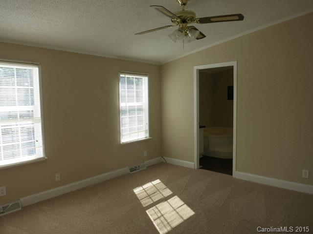 4760 Edgeland Road Edgemoor, SC 29712 - Photo 6 of 15