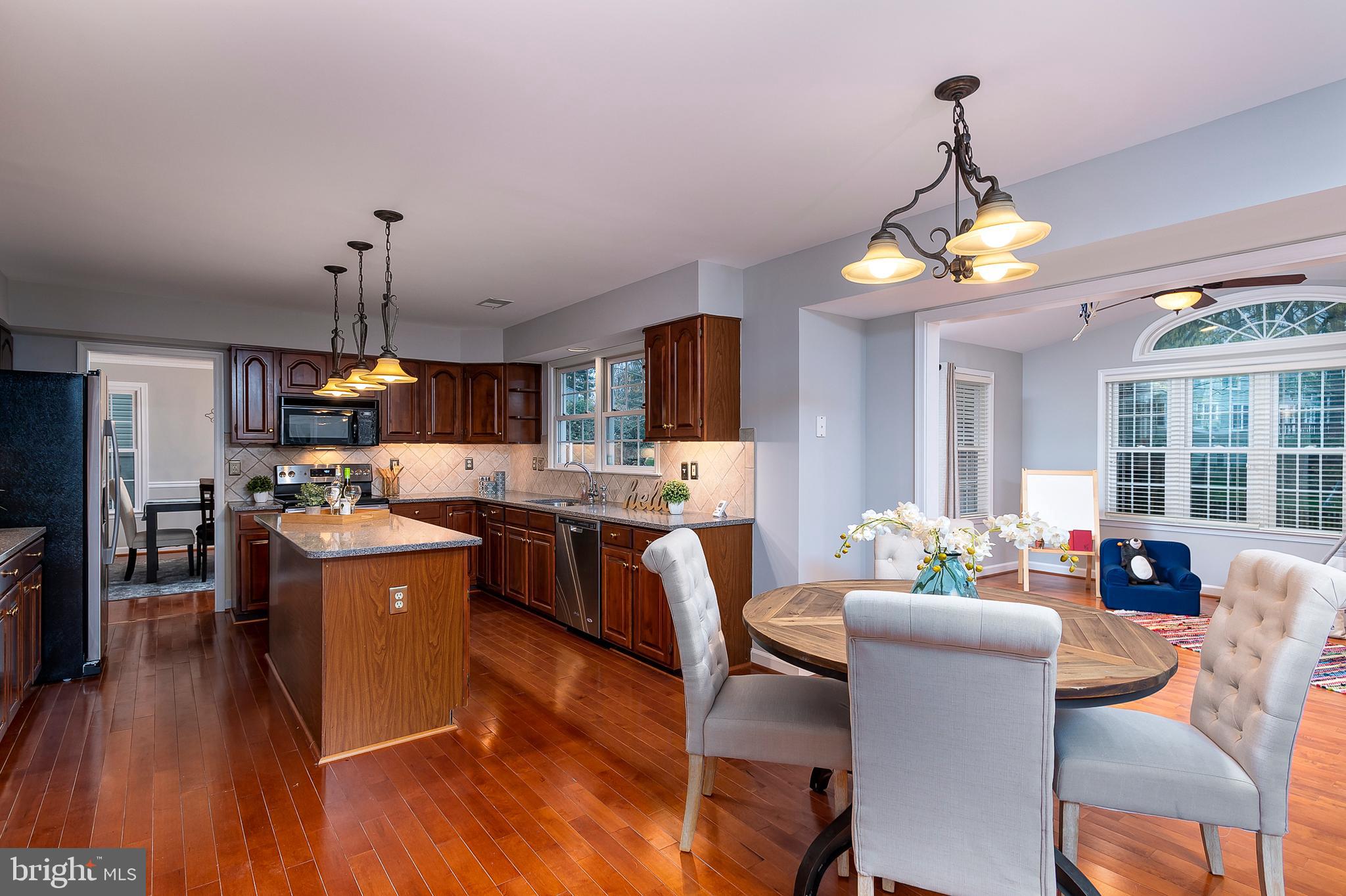 2408 McKenzie Road Ellicott City, MD 21042 - Photo 11 of 42 Kitchen Area