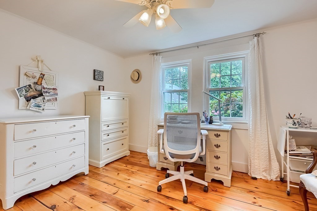 13 Joe Lincoln Road Harwich, MA 02671 - Photo 11 of 30