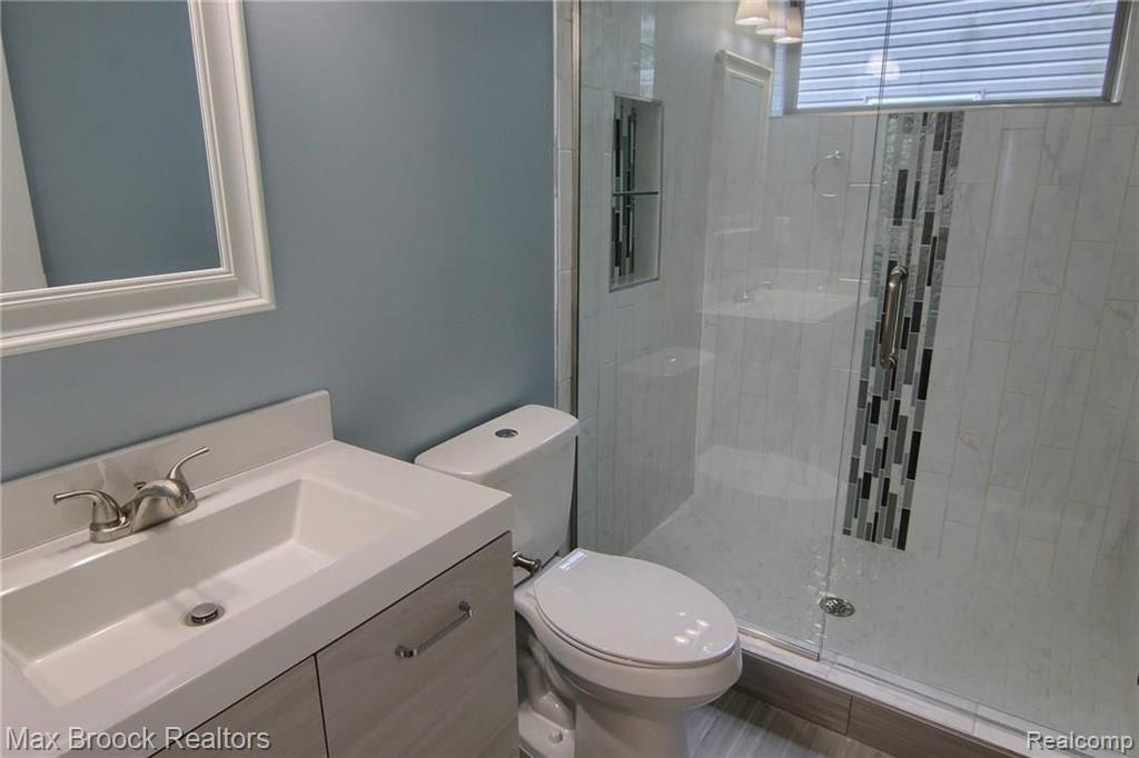 543 Stratford Road Ferndale, MI 48220 - Photo 11 of 21