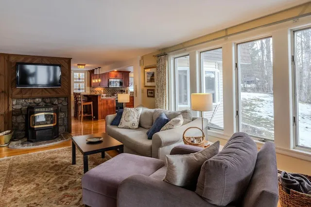 $1,179,000 | 130 Silver Road, Harrisville, NH 03450