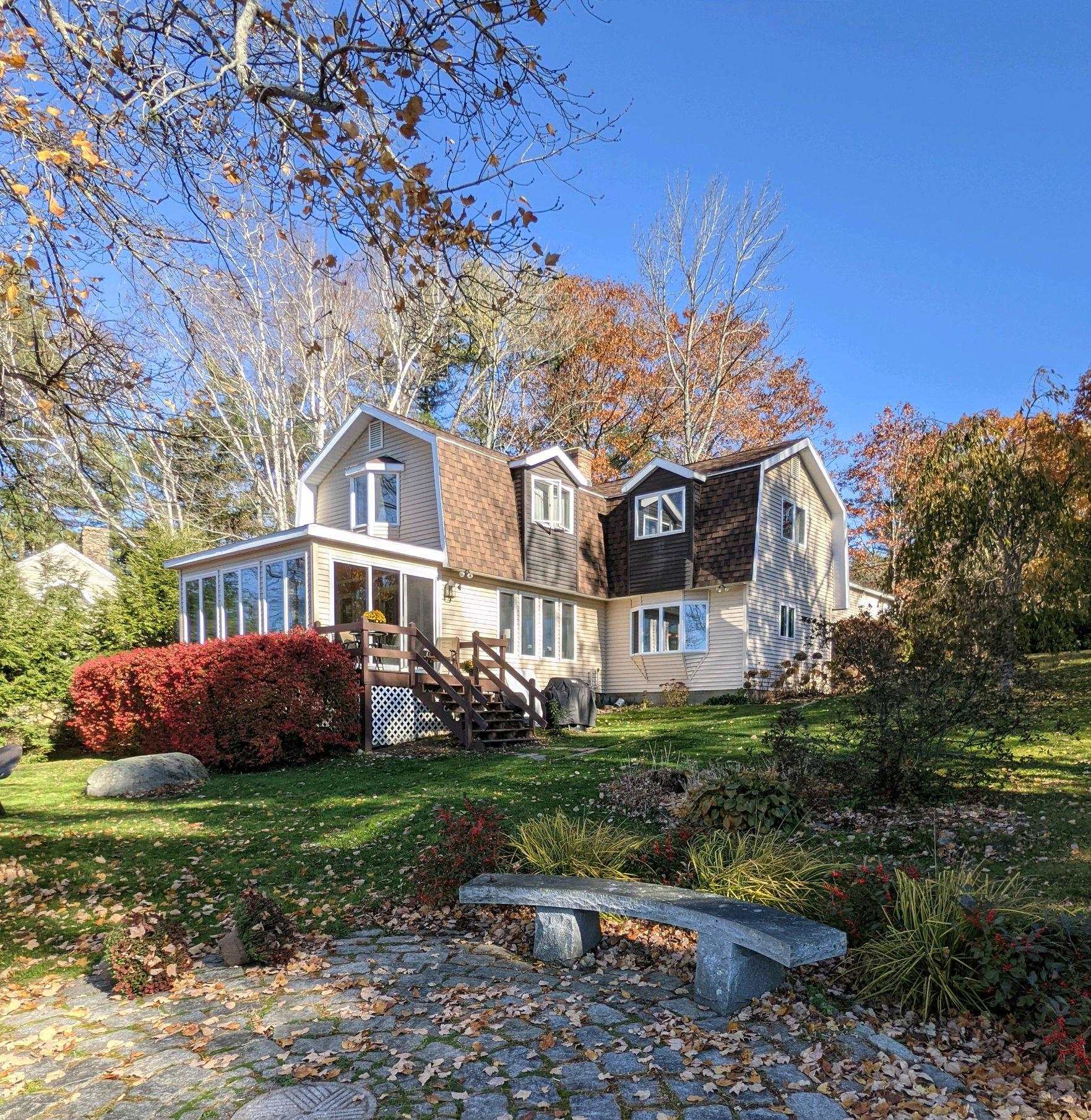 130 Silver Road Harrisville, NH 03450 - Photo 3 of 59