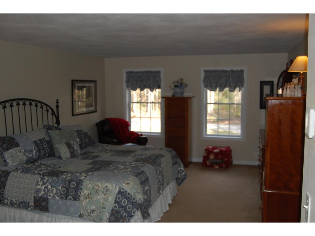 79 Simpson Mill Road Pelham, NH 03076 - Photo 17 of 24