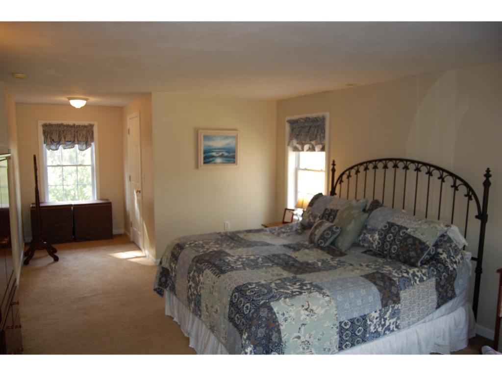 79 Simpson Mill Road Pelham, NH 03076 - Photo 18 of 24