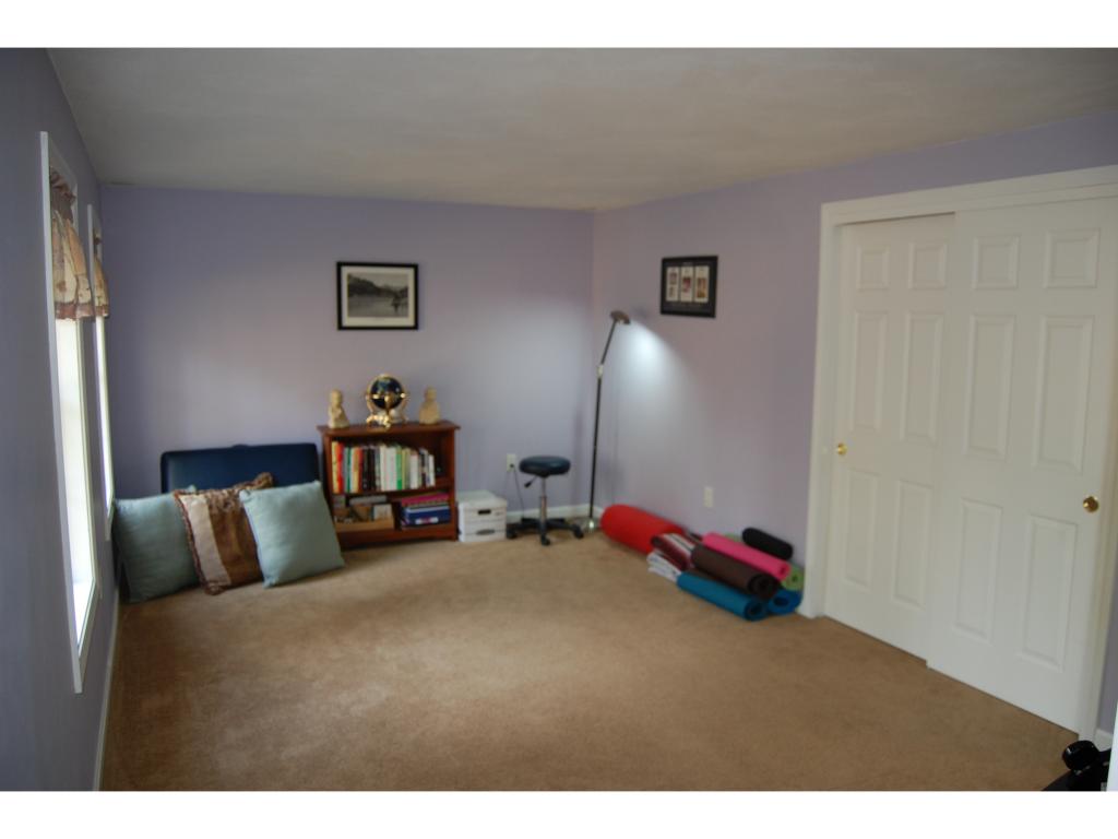 79 Simpson Mill Road Pelham, NH 03076 - Photo 20 of 24