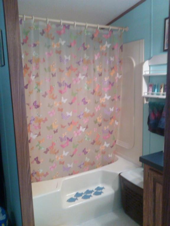 257 Hankerson Road Augusta, ME 04330 - Photo 13 of 21 Master Bathroom