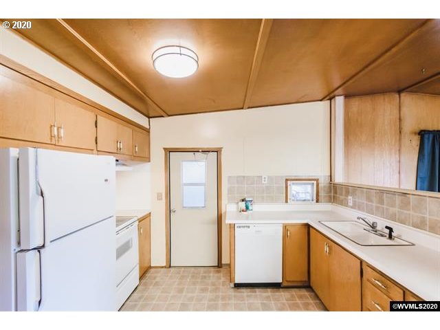 2796 South Main Road, Unit SP 72 Lebanon, OR 97355 - Photo 8 of 32 Gallery Image 8