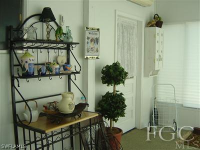 2140 Earl Road Fort Myers, FL 33901 - Photo 3 of 4 Gallery Image 3