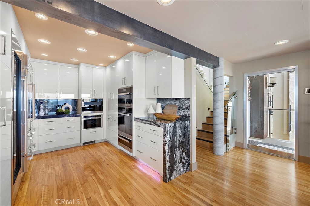 2966 Terry Road Laguna Beach, CA 92651 - Photo 4 of 39