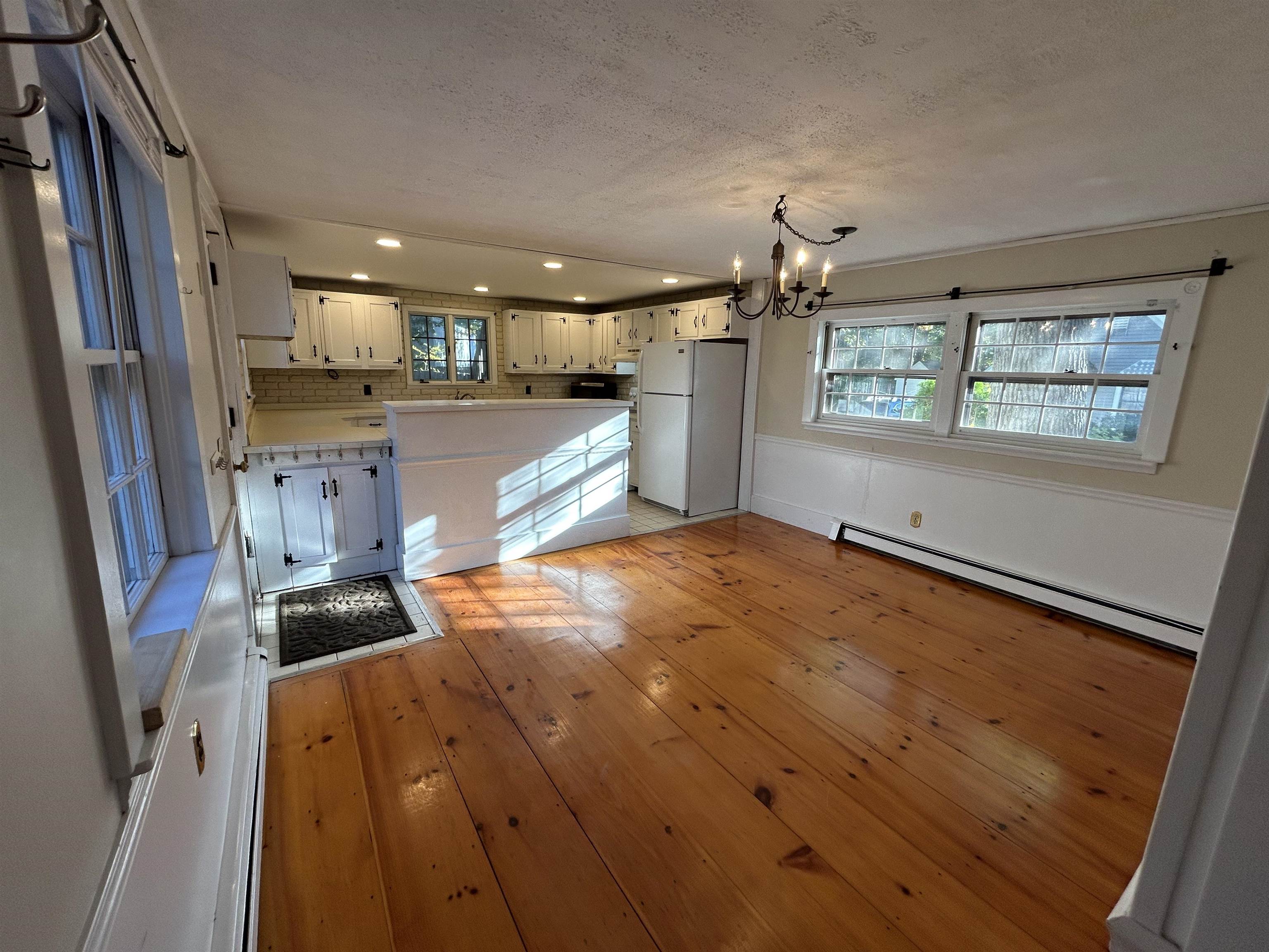 23 Garfield Street Exeter, NH 03833 - Photo 7 of 25