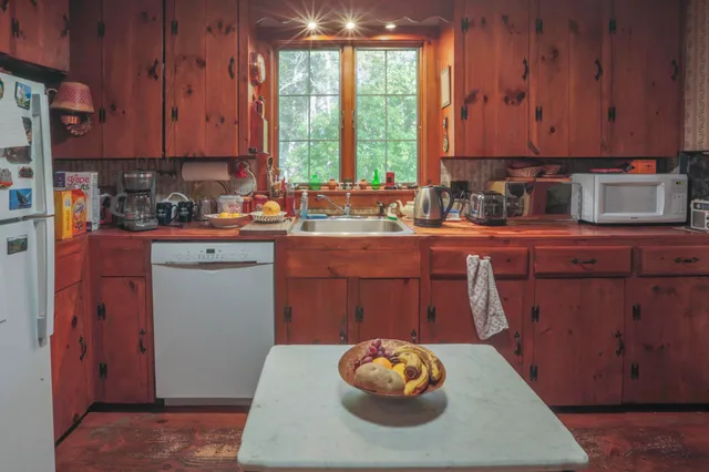 $359,500 | 8 Clipper Lane, Stockton Springs, ME 04981