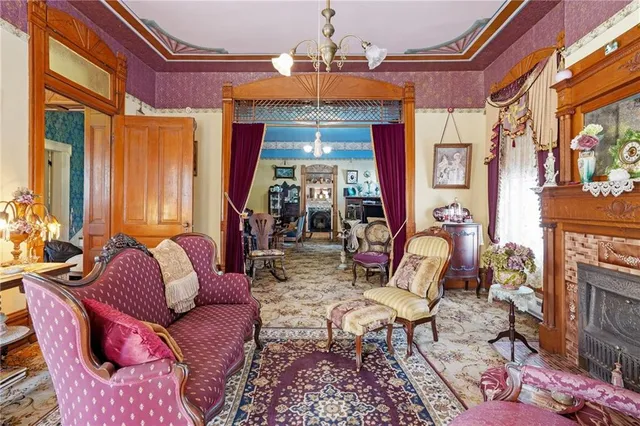 $295,000 | 709 Herring Street, Brunswick, MO 65236