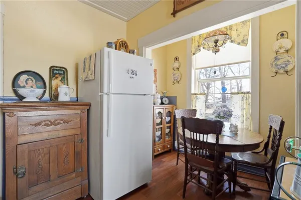 $295,000 | 709 Herring Street, Brunswick, MO 65236