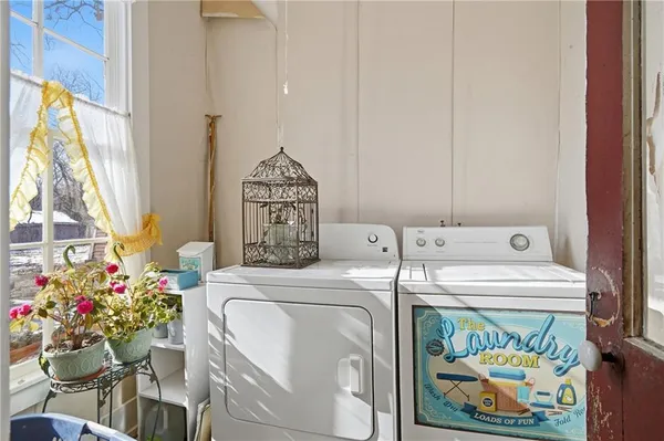 $295,000 | 709 Herring Street, Brunswick, MO 65236