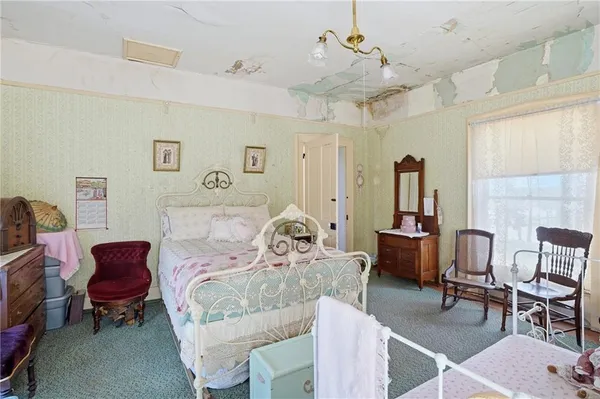 $295,000 | 709 Herring Street, Brunswick, MO 65236