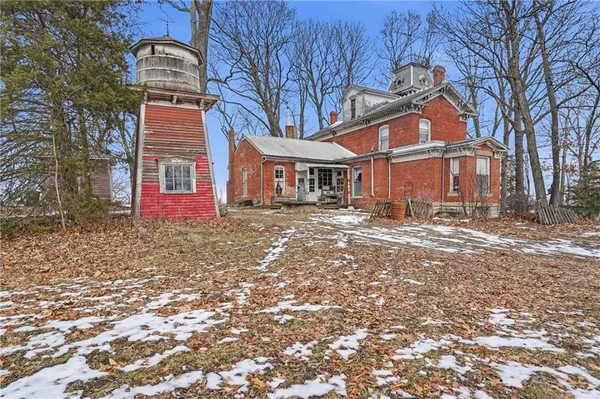 $295,000 | 709 Herring Street, Brunswick, MO 65236