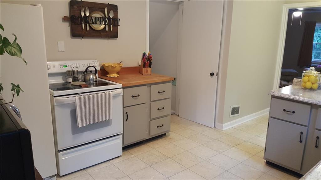 9630 Hilliard Road Pittsburgh, PA 15237 - Photo 13 of 24 Gallery Image 13