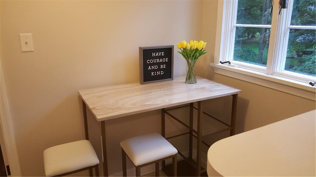9630 Hilliard Road Pittsburgh, PA 15237 - Photo 14 of 24 Gallery Image 14