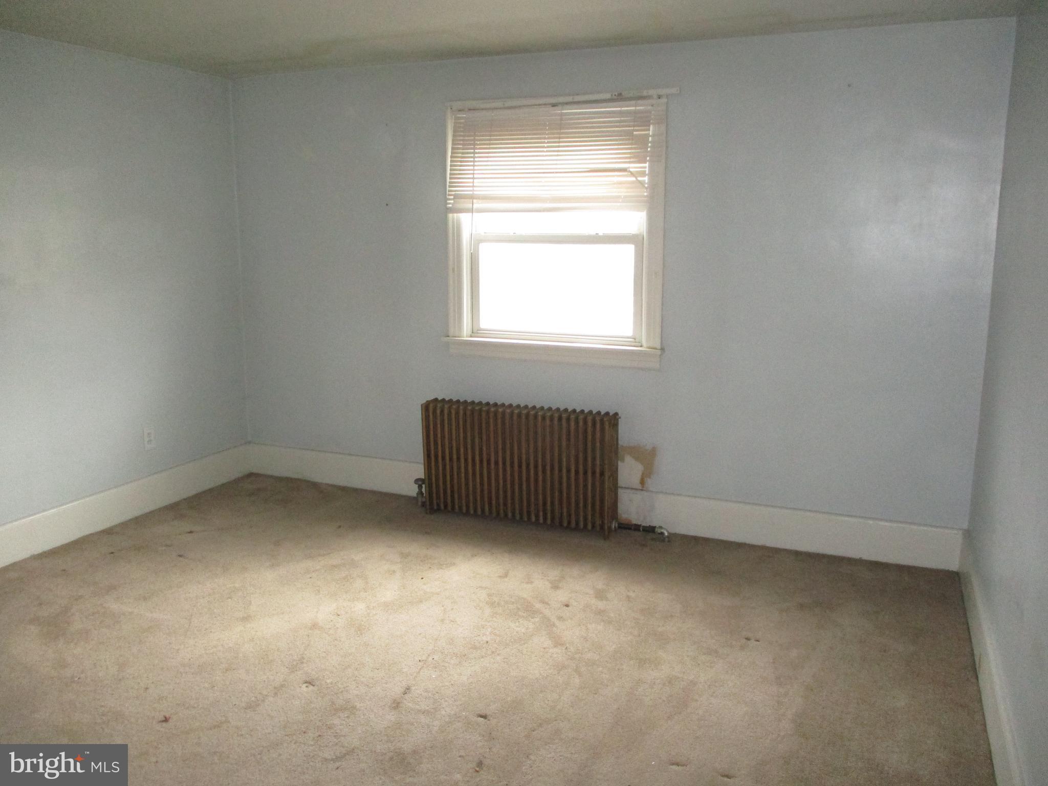 31 Village Road Shenandoah, PA 17976 - Photo 11 of 20