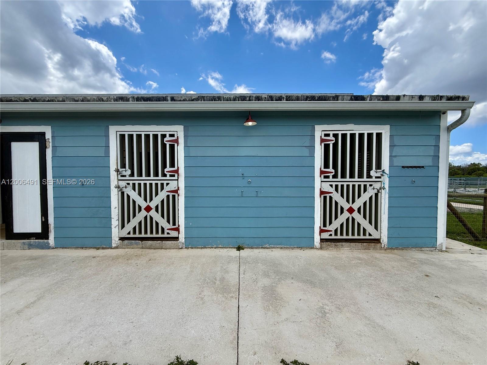 22275 Southwest 256th Street Homestead, FL 33031 - Photo 49 of 58 Horse Stalls
