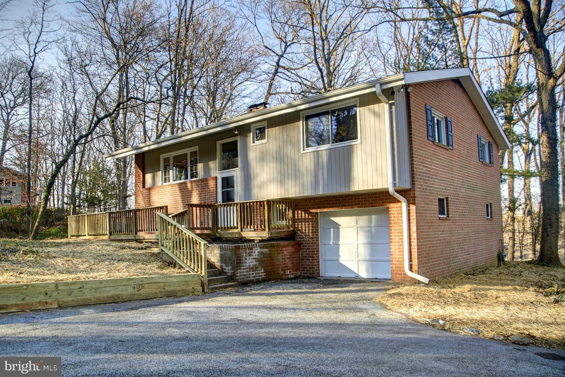 915 Cromwell Bridge Road Towson, MD 21286 - Photo 1 of 30 Exterior (Front)