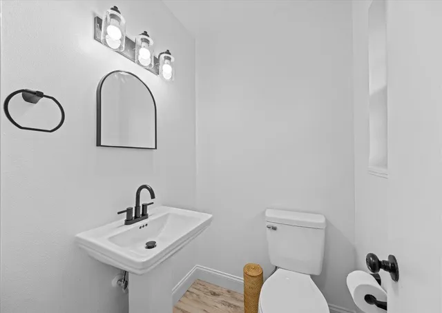 $599,000 | 603 Golf Course Drive Northeast, Fort Walton Beach, FL 32547