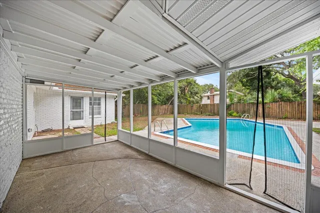 $599,000 | 603 Golf Course Drive Northeast, Fort Walton Beach, FL 32547