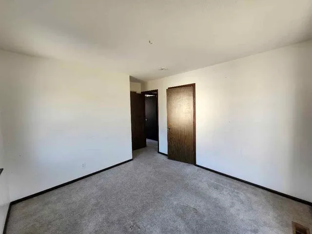 $365,000 | 18995 Lowell Avenue, Stilwell, KS 66085