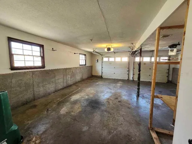 $365,000 | 18995 Lowell Avenue, Stilwell, KS 66085