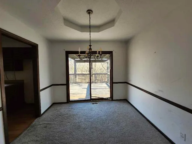 $365,000 | 18995 Lowell Avenue, Stilwell, KS 66085