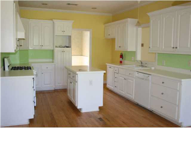 519 Country Club Road Canton, MS 39046 - Photo 5 of 15 Photo 5