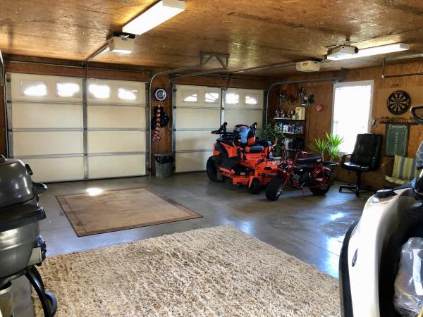 702 Heritage Road Lebanon, TN 37087 - Photo 22 of 25 a view of a room with gym equipment