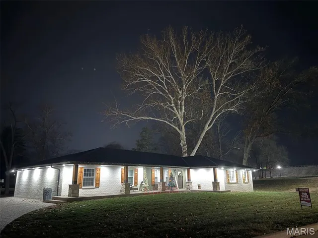 $449,900 | 127 Phelan Street, Pacific, MO 63069