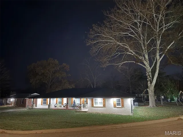 $449,900 | 127 Phelan Street, Pacific, MO 63069